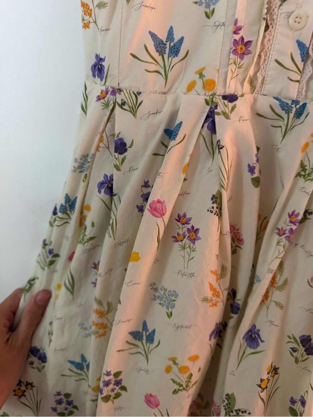 Ivy City Co Floral Cream Sophia Dress - Picture 3 of 3